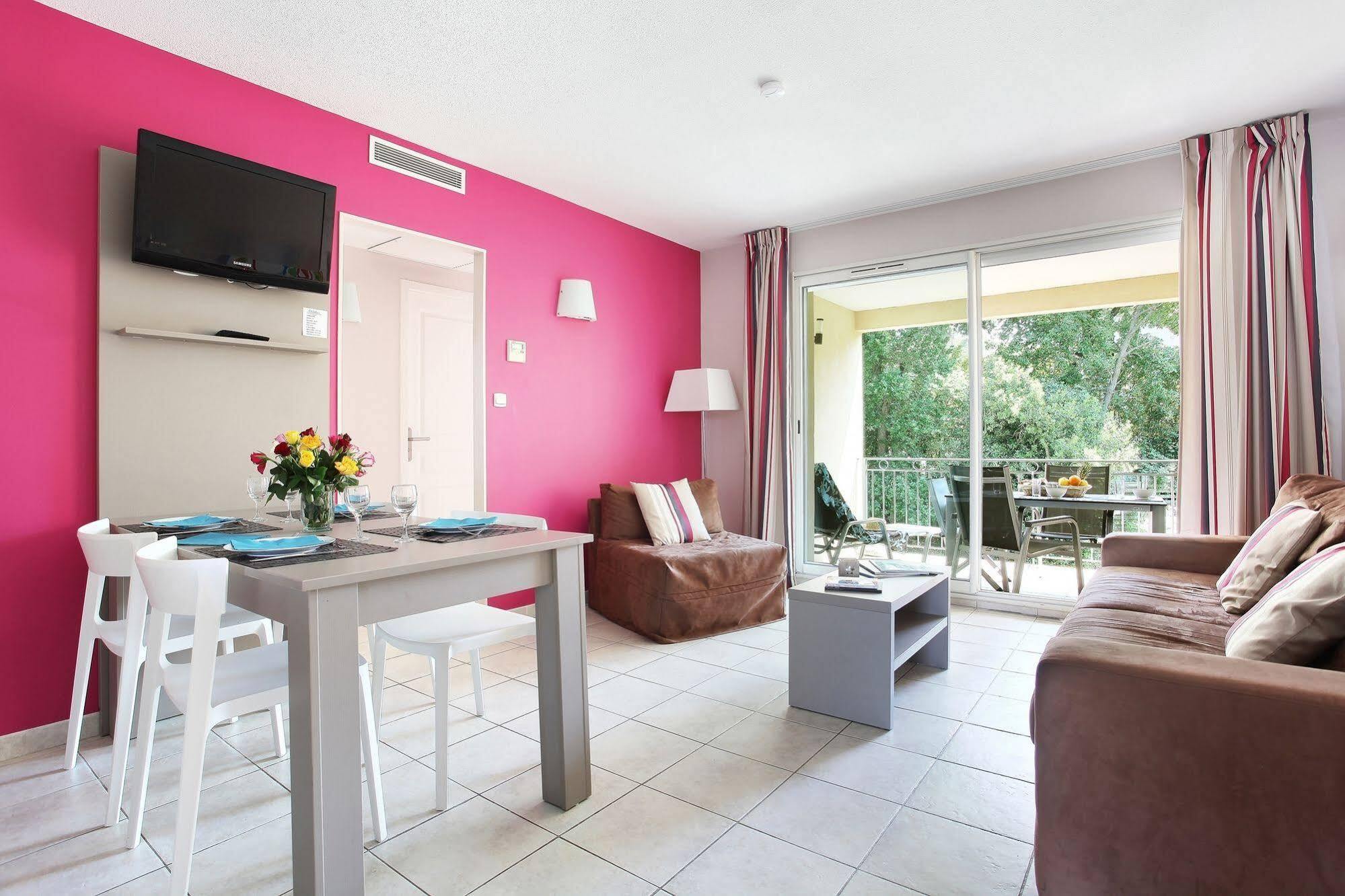 Odalys Residence Clos Bonaventure Gassin Extérieur photo